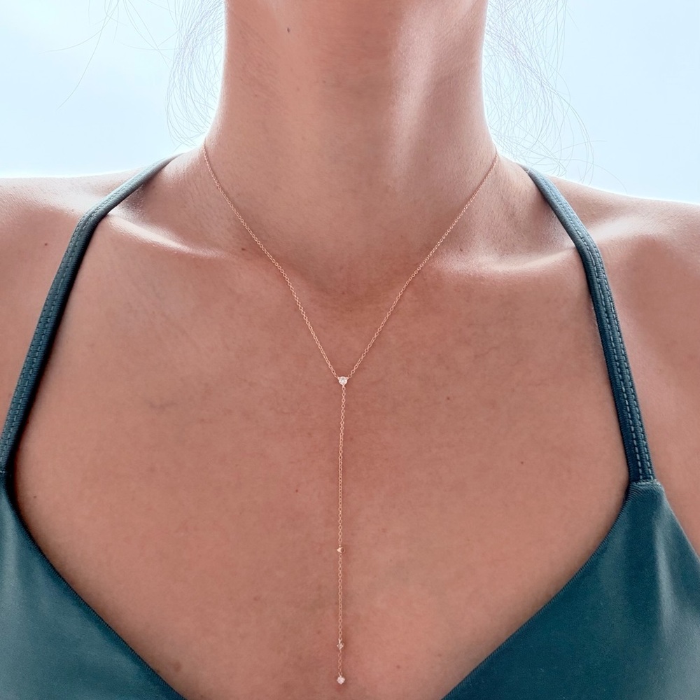 Chic Gold and Diamond Lariat Necklace